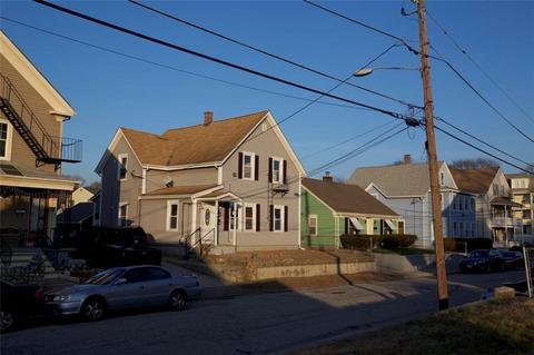 272 Adams St, Woonsocket, RI 02895 photo 4