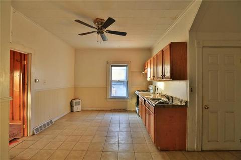 272 Adams St, Woonsocket, RI 02895 photo 9