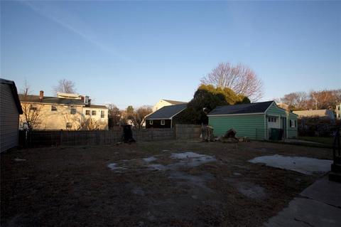 272 Adams St, Woonsocket, RI 02895 photo 18