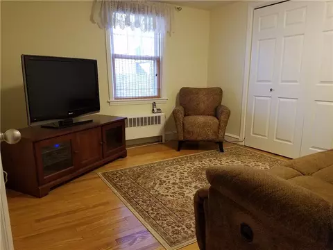 87 Freeman St, Warwick, RI 02886 photo 12