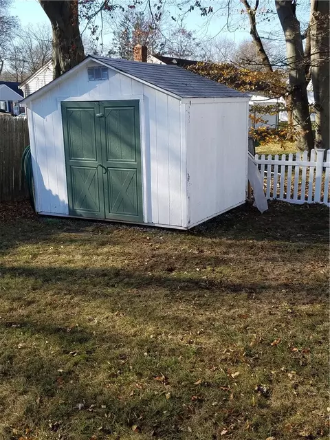 87 Freeman St, Warwick, RI 02886 photo 21