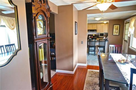 26 Monroe St, Warwick, RI 02888 photo 5