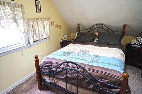 26 Monroe St, Warwick, RI 02888 photo 16