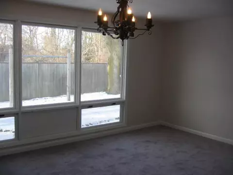 153 Covington Dr, Warwick, RI 02886 photo 13