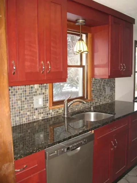 153 Covington Dr, Warwick, RI 02886 photo 8