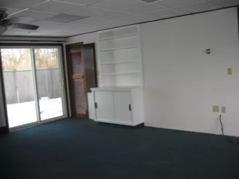 153 Covington Dr, Warwick, RI 02886 photo 11