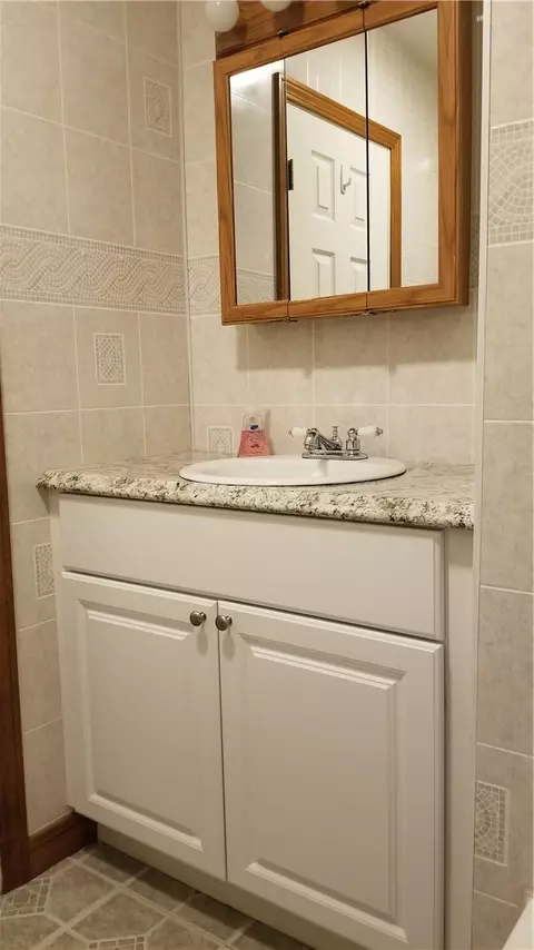 202 E Shore Dr, Exeter, RI 02822 photo 16