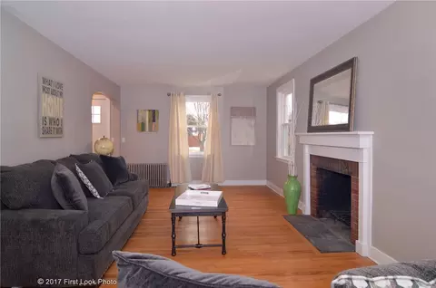 111 Community Rd, Warwick, RI 02888 photo 3