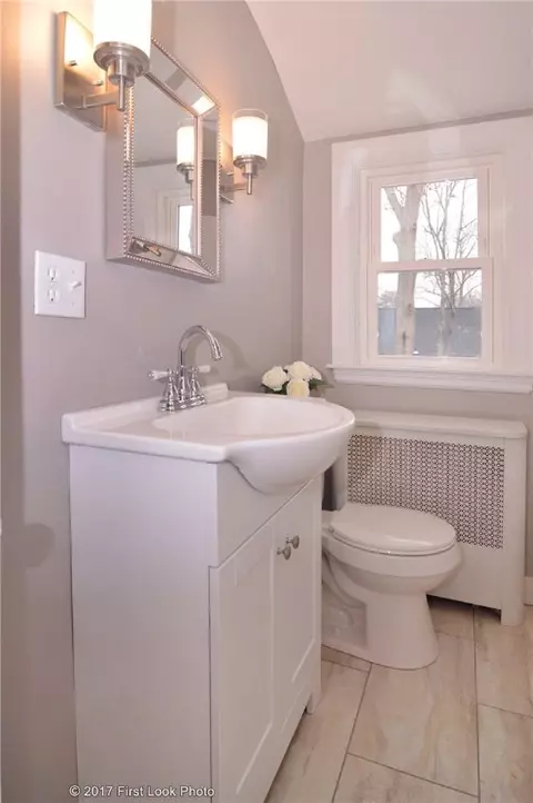 111 Community Rd, Warwick, RI 02888 photo 27