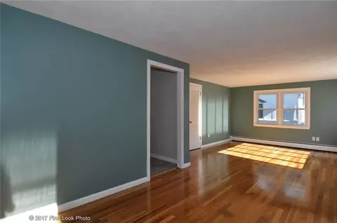 73 Appleton St, Cranston, RI 02910 photo 20