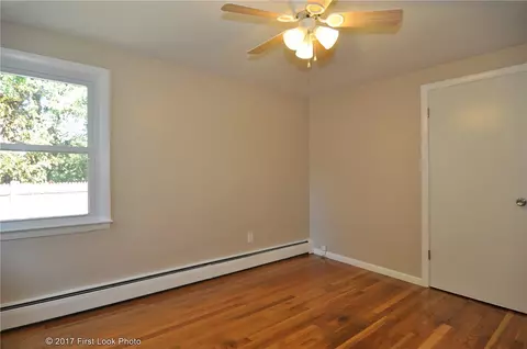 73 Appleton St, Cranston, RI 02910 photo 33