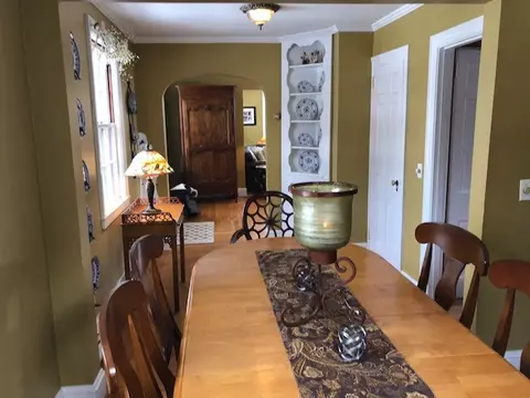 8 Carson Ave, Warwick, RI 02886 photo 9