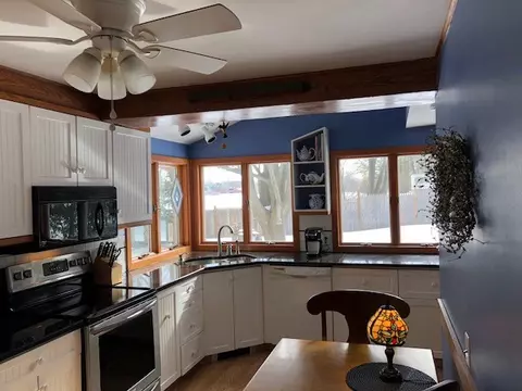 8 Carson Ave, Warwick, RI 02886 photo 13