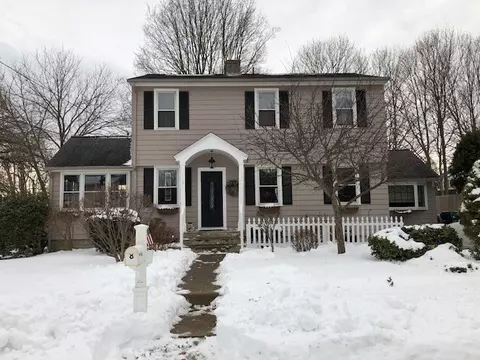 8 Carson Ave, Warwick, RI 02886 photo 2