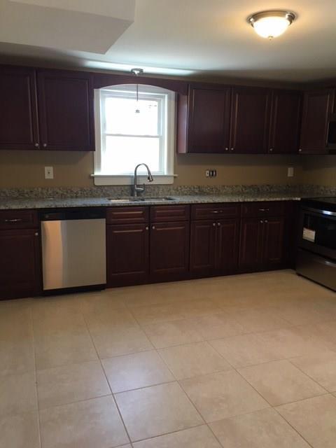 199 Nursery Ave, Woonsocket, RI 02895 photo 4
