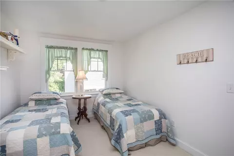 2 Bayview Ave, Warren, RI 02885 photo 27