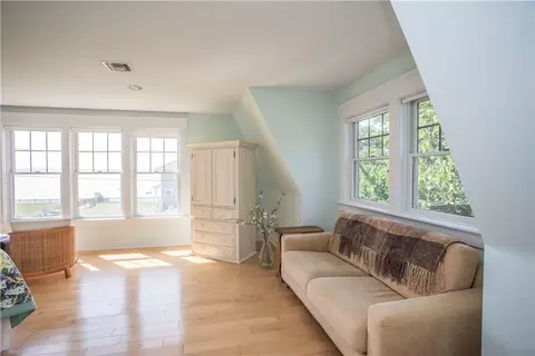 2 Bayview Ave, Warren, RI 02885 photo 30