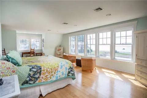 2 Bayview Ave, Warren, RI 02885 photo 29