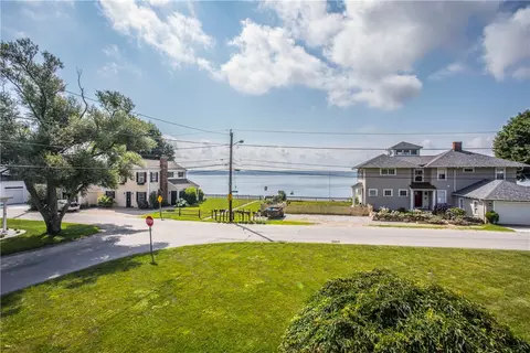 2 Bayview Ave, Warren, RI 02885 photo 31
