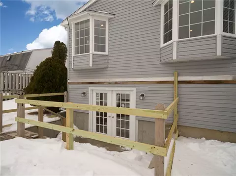 51 Beatrice St, Westerly, RI 02891 photo 7