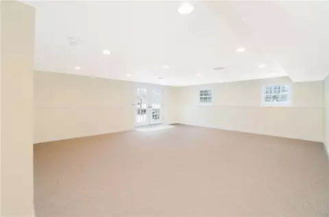 51 Beatrice St, Westerly, RI 02891 photo 37