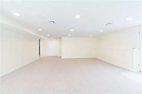 51 Beatrice St, Westerly, RI 02891 photo 38