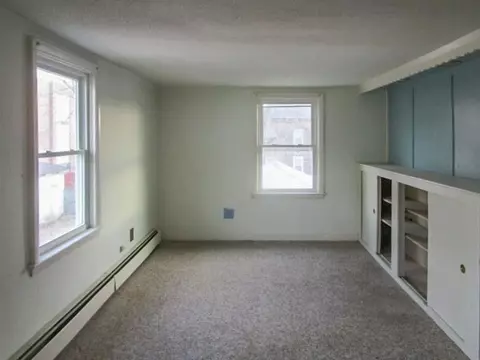 35 Third Ave, Woonsocket, RI 02895 photo 13