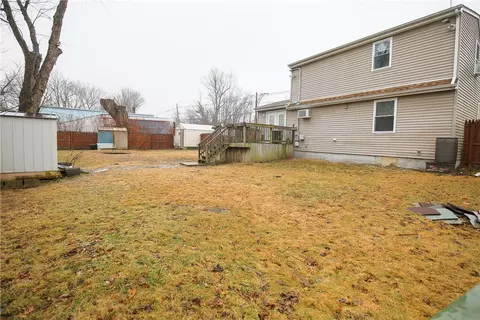 76 Knight St, Warwick, RI 02886 photo 22