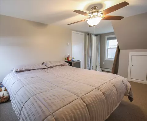 76 Knight St, Warwick, RI 02886 photo 17