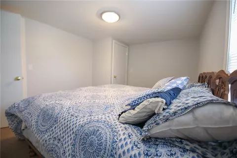 76 Knight St, Warwick, RI 02886 photo 20