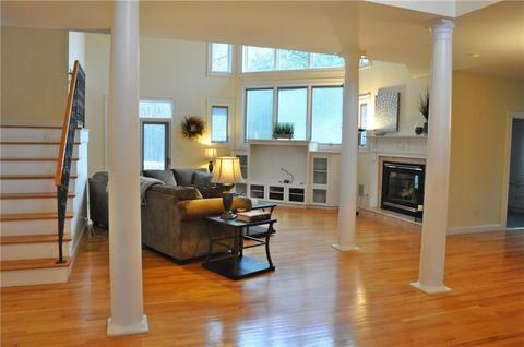 357 Major Potter Rd, Warwick, RI 02886 photo 6