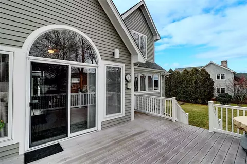 17 Jacobs Point Rd, Warren, RI 02885 photo 36