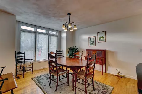 17 Jacobs Point Rd, Warren, RI 02885 photo 7