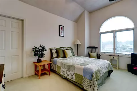 17 Jacobs Point Rd, Warren, RI 02885 photo 26