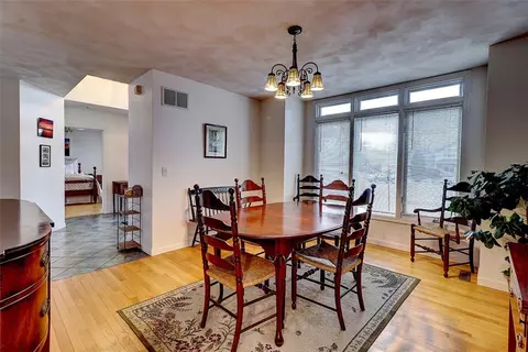 17 Jacobs Point Rd, Warren, RI 02885 photo 8