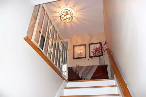 2 Whitehall Dr, Warwick, RI 02886 photo 17