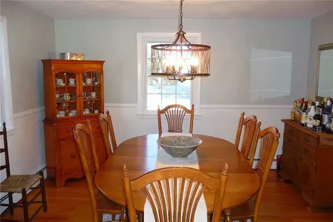 2 Whitehall Dr, Warwick, RI 02886 photo 14