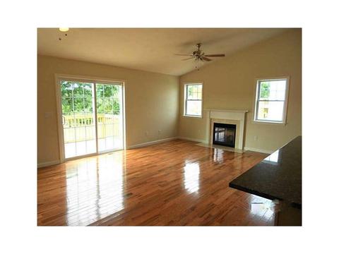 175 Danielle Dr, Woonsocket, RI 02895 photo 12
