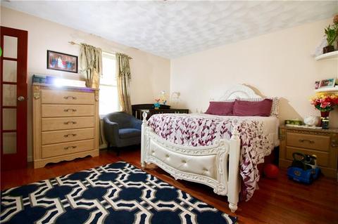 66 Hazel St, Woonsocket, RI 02895 photo 8