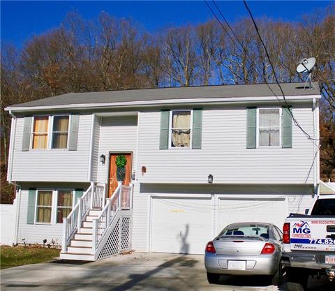 66 Hazel St, Woonsocket, RI 02895 photo 3