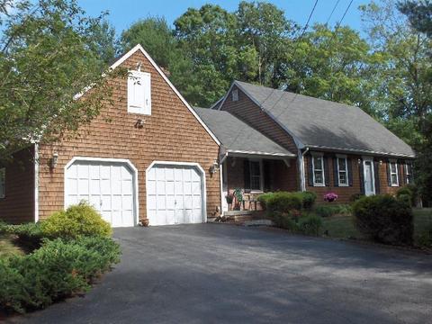 10 Locust Valley Rd, Exeter, RI 02822 photo 1