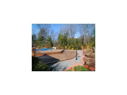 10 Locust Valley Rd, Exeter, RI 02822 photo 3
