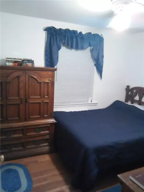 27 Rice St, Warwick, RI 02886 photo 8
