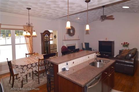 16 Field View Dr, Exeter, RI 02822 photo 3