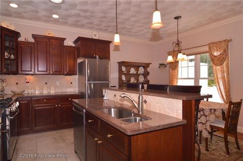 16 Field View Dr, Exeter, RI 02822 photo 4