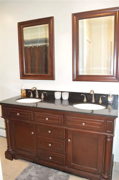 23 Transit St, Warwick, RI 02889 photo 5