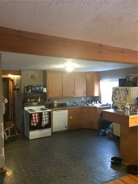 226 River St, Woonsocket, RI 02895 photo 7