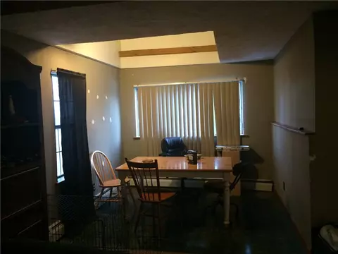 226 River St, Woonsocket, RI 02895 photo 5