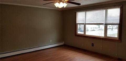199 Poplar St, Woonsocket, RI 02895 photo 6