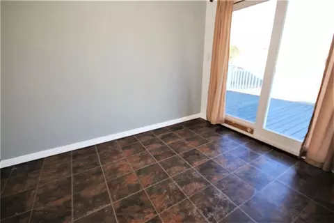 192 Marshall Rd, Woonsocket, RI 02895 photo 9